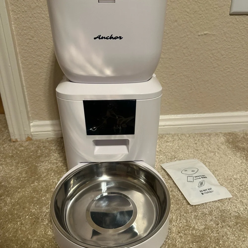Anchor Automatic Dog Feeder - White and Silver